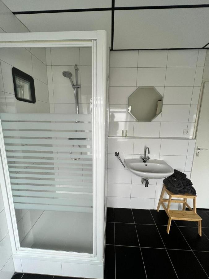 Hotel De Raket Rogat Екстер'єр фото